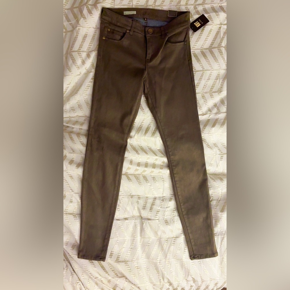 Kut from the Kloth Mia size 4 NWT toothpick skinny faux suede jeans